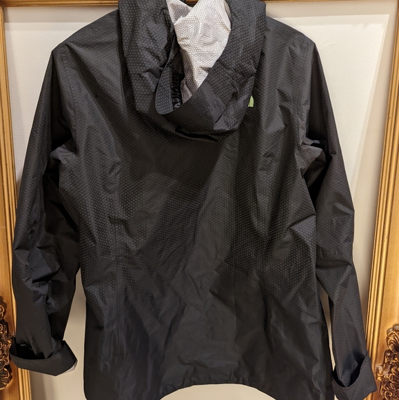 North Face - Picture 3 of 3